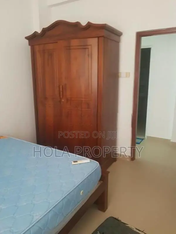 3 BHK Semi Furnished Apartment Mount Lavania