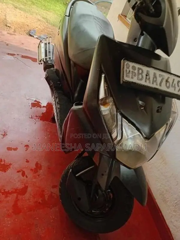 Honda Dio 2012