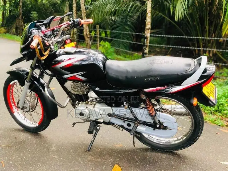 Bajaj CT100 2007
