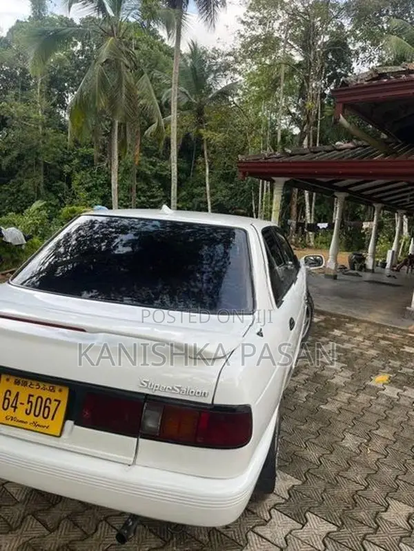 Nissan Sunny Super Saloon 1990