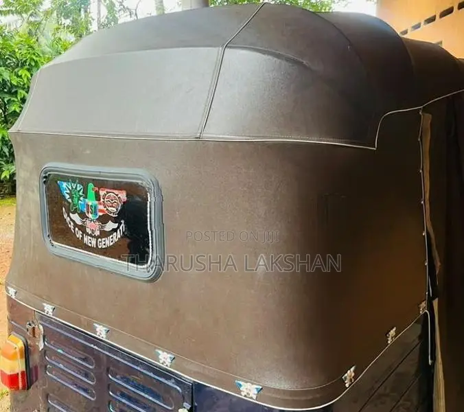 Bajaj RE 2004