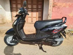 Hero Pleasure 2012