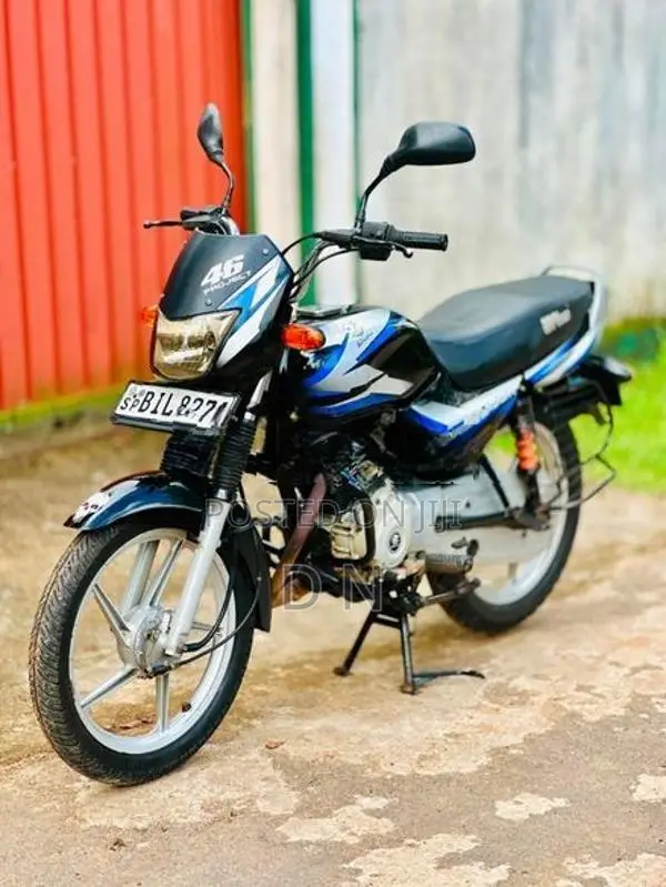 Bajaj CT100 ES 2019