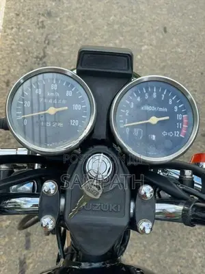 Suzuki GN 125 H 2015