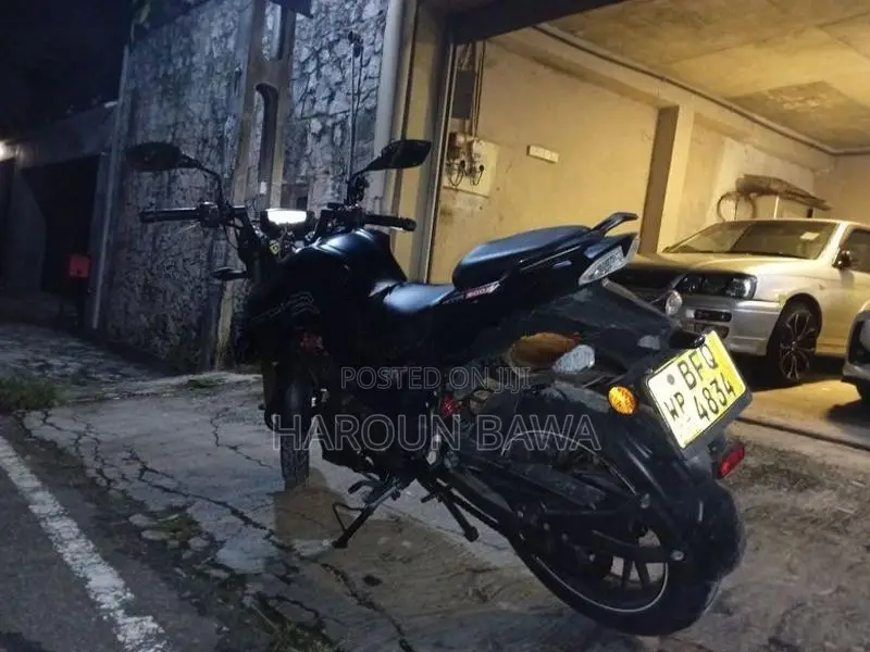 TVS Apache RTR 200 2019
