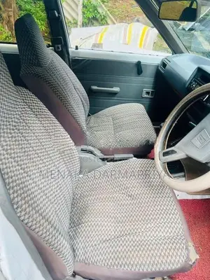 Toyota Corolla DX 1985