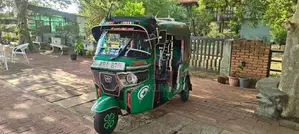 Bajaj RE 2015