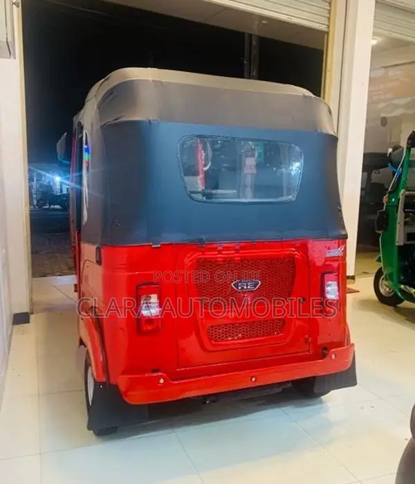 Bajaj RE 2026