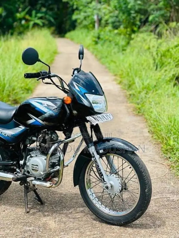 Bajaj CT100 2016