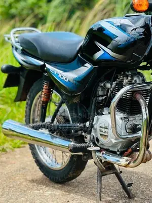 Bajaj CT100 2016