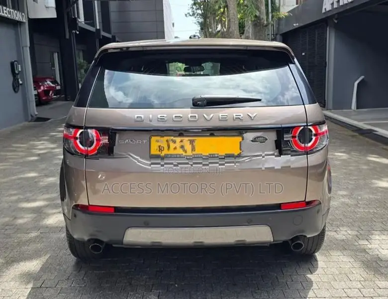 Land Rover Discovery Sport 2016