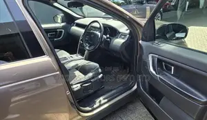 Land Rover Discovery Sport 2016