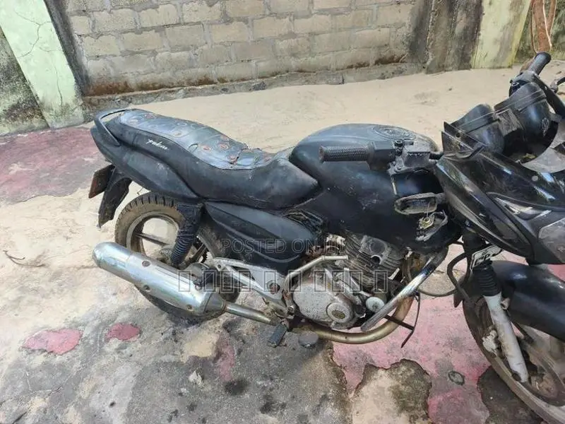 Bajaj Pulsar 150 Bike for Parts