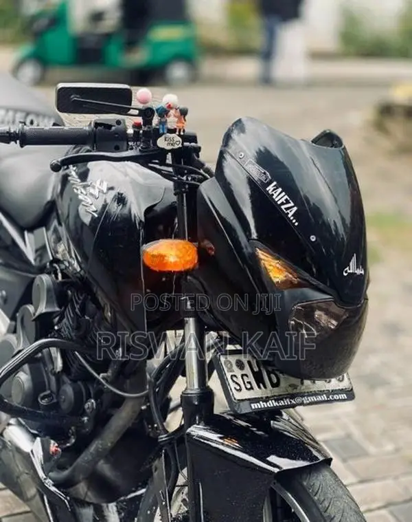 Bajaj Pulsar 180 2010