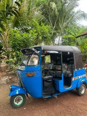 Bajaj RE 2006