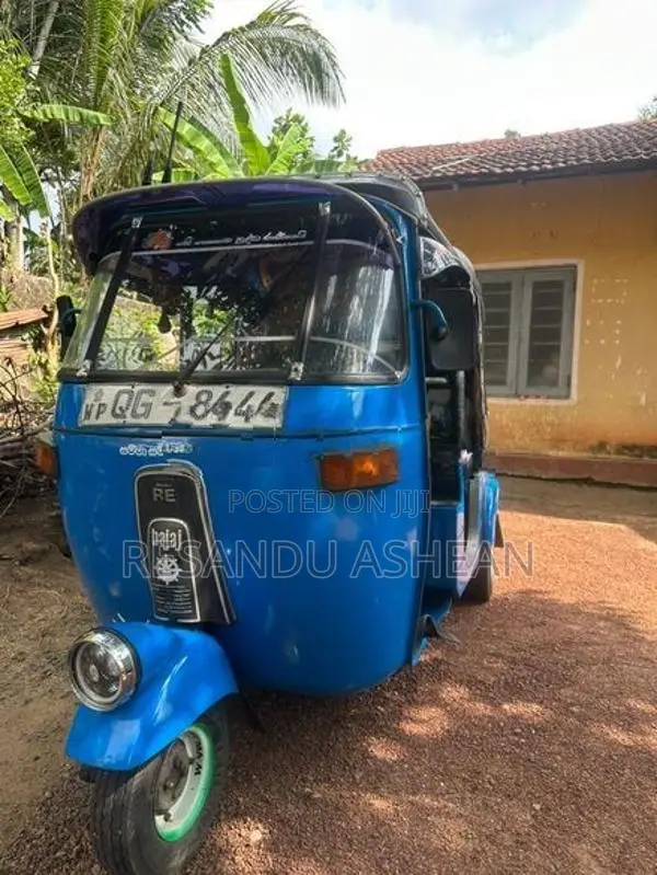 Bajaj RE 2006