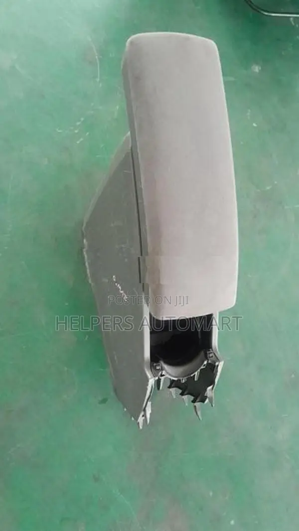 Toyota Prius 30 Center Console Box