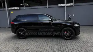Jaguar F-Pace 25t AWD 2019