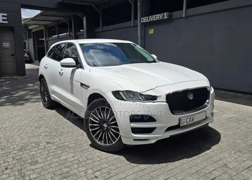 Jaguar F-Pace 2017