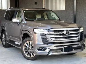 Toyota Land Cruiser LC 300 - ZX 2026