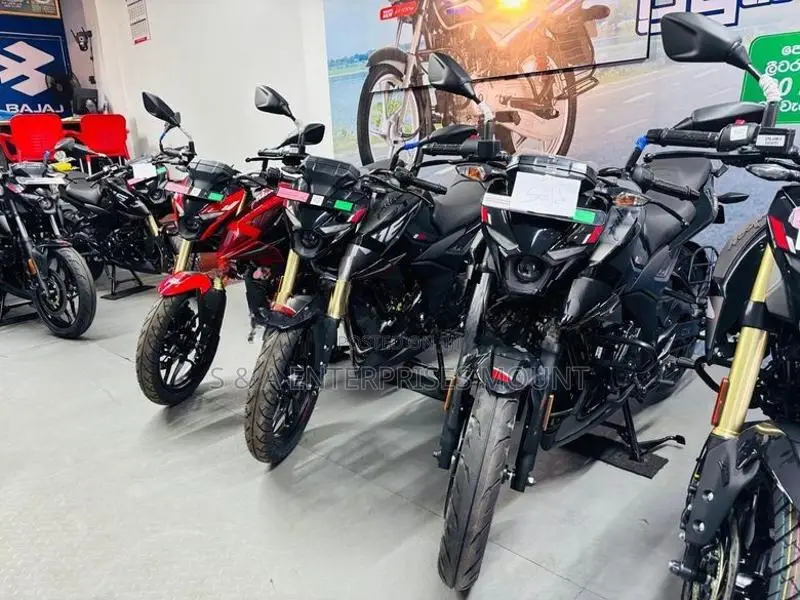 Bajaj Pulsar N160 pulser Premium 2026