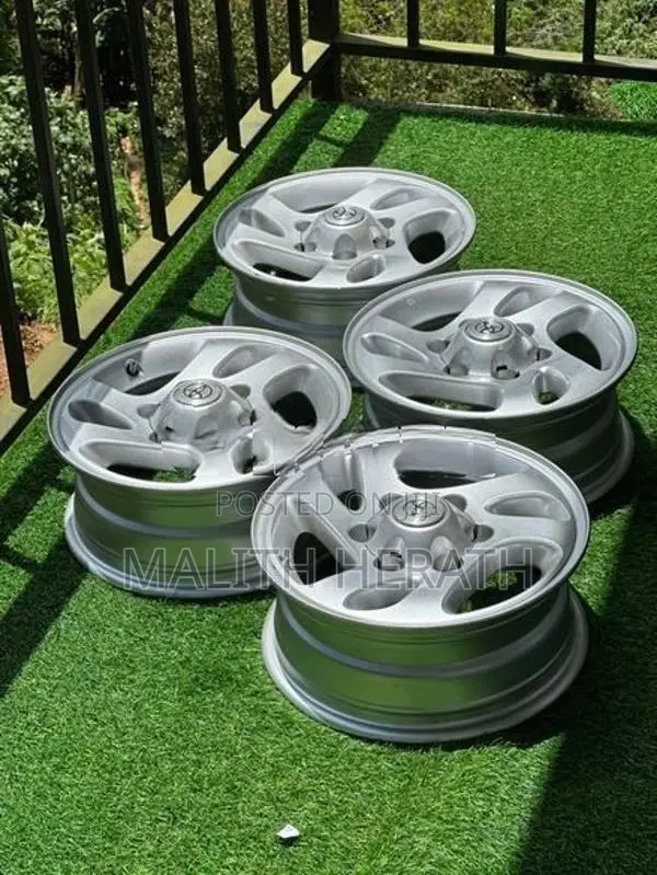 Toyota Size 15 Alloy Wheel