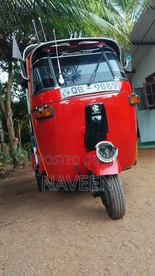 Bajaj RE 2006