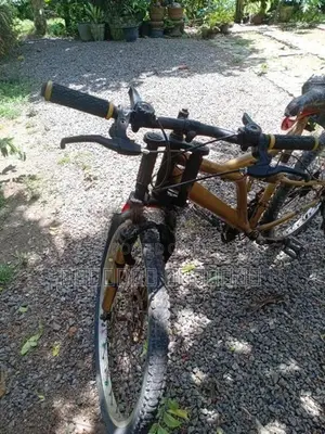 Cannondale රුපියල 30000කට මෙම පාපැදිය