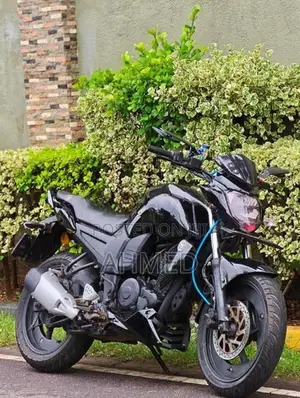 Yamaha FZ 2014