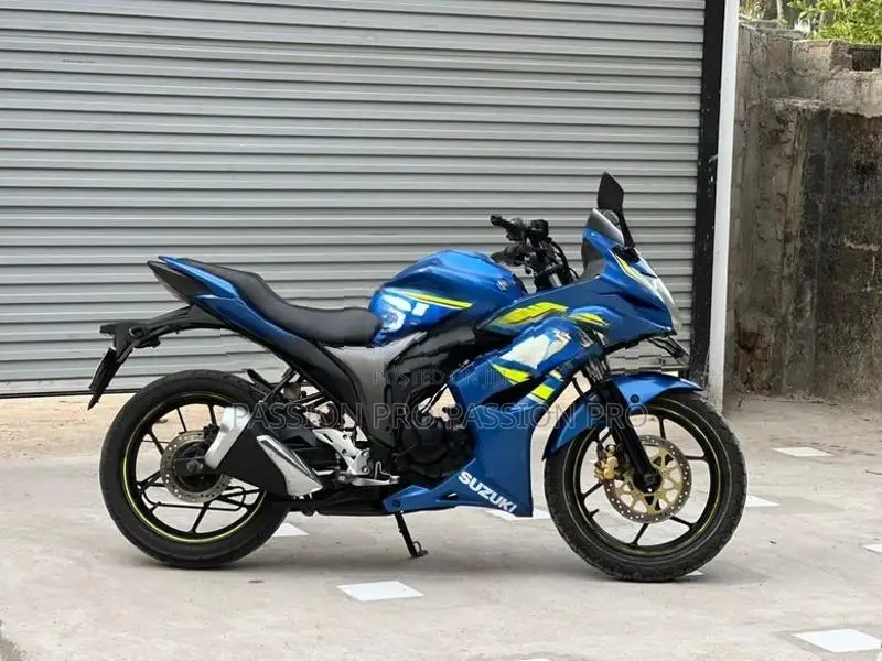 Suzuki Gixxer SF 2017