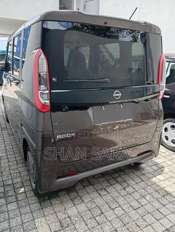 Nissan Roox X 2024