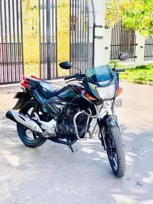 Hero CBZ 2006