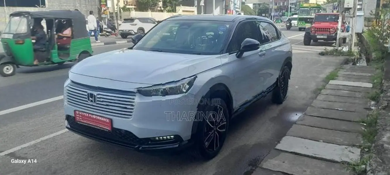 Honda Vezel Z Play 2026
