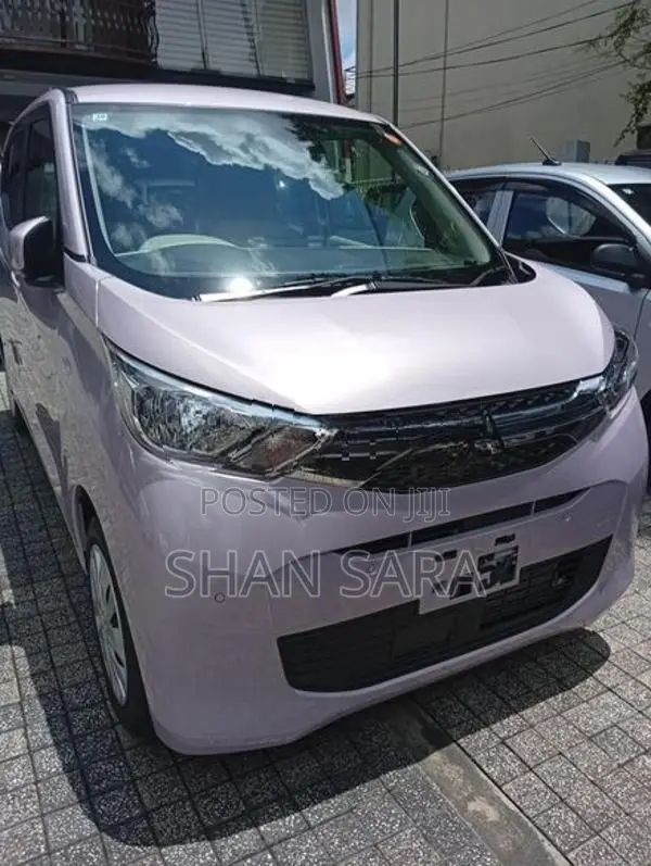 Mitsubishi eK Wagon M 2025