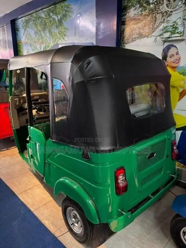 Bajaj RE 2026