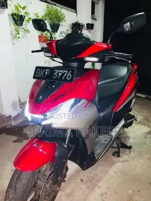 Hero XOOM 125R 2025