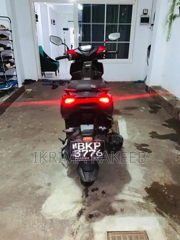 Hero XOOM 125R 2025