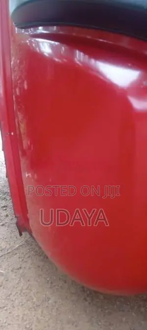 Bajaj RE 2014