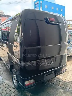 Toyota Pixis 2023