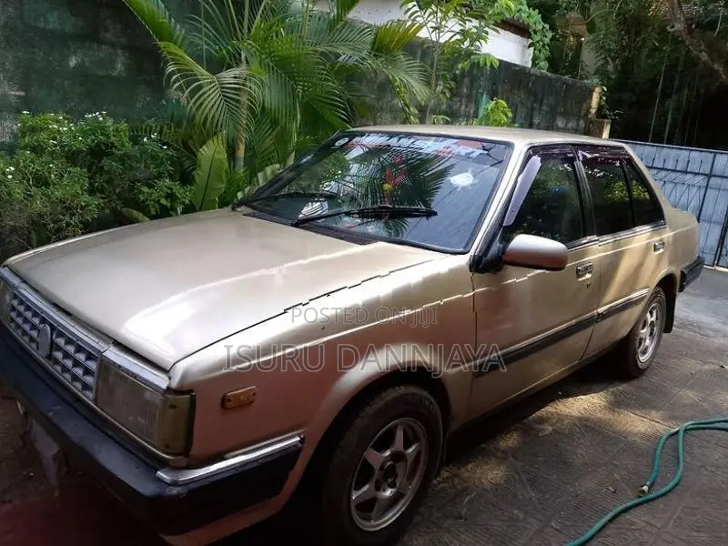 Nissan B11 1984