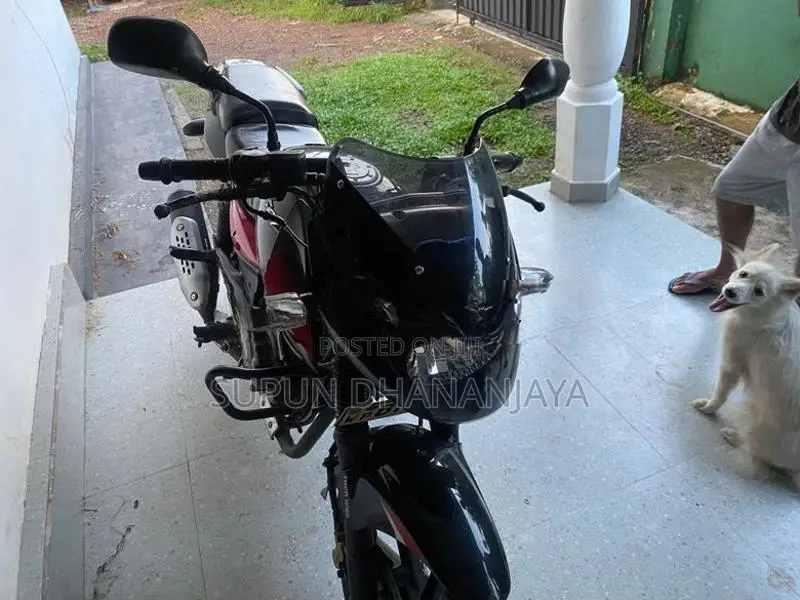 Bajaj Pulsar 150 2018