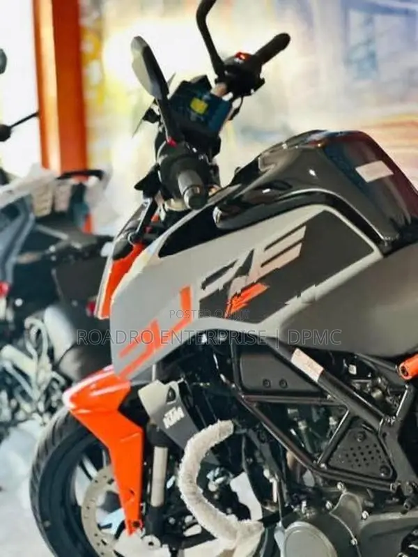 KTM Duke 160 2026