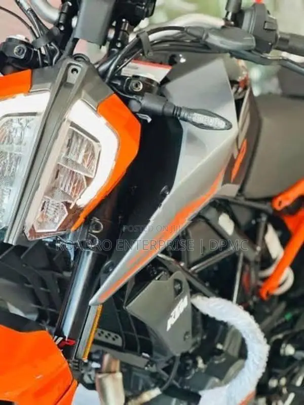 KTM Duke 160 2026