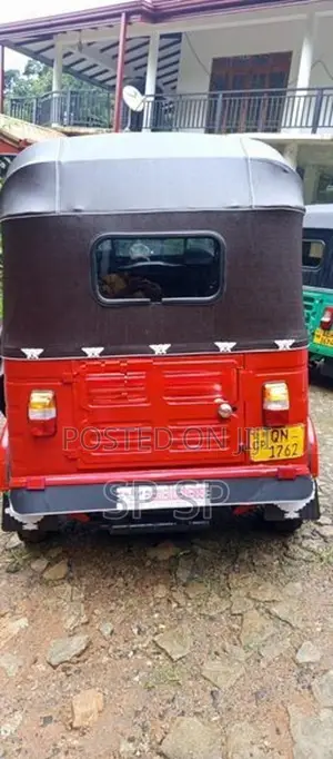 Bajaj RE 2008