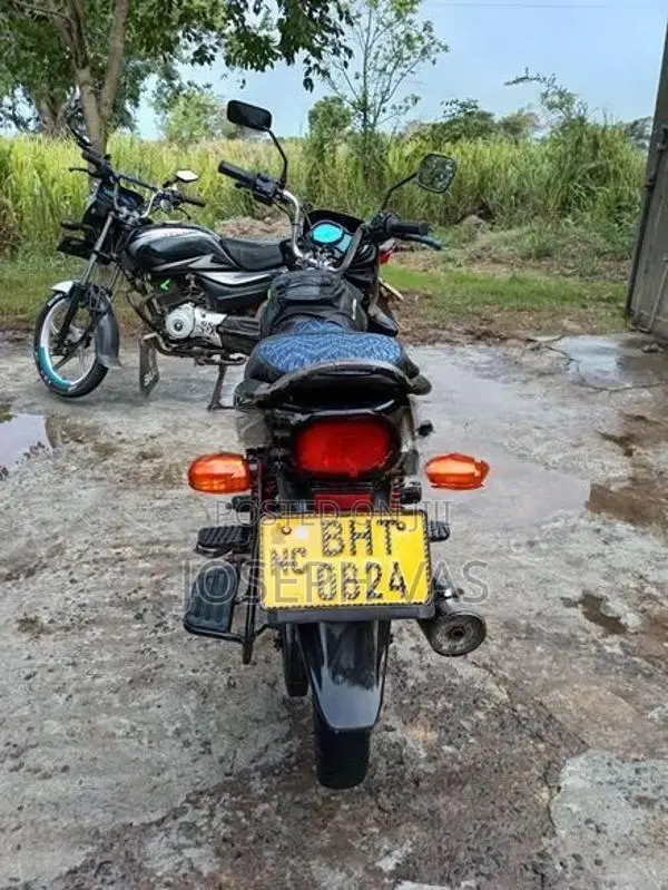 Bajaj Platina 100 2019
