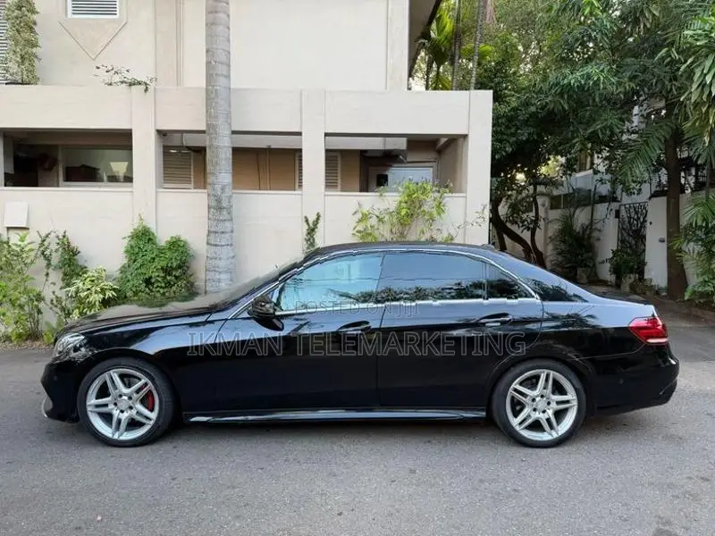 Mercedes Benz E220 CDI 2013