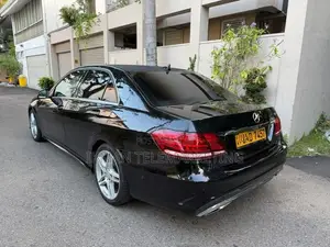Mercedes Benz E220 CDI 2013