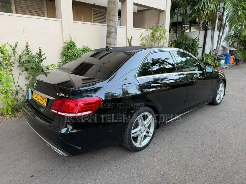 Mercedes Benz E220 CDI 2013
