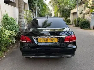 Mercedes Benz E220 CDI 2013
