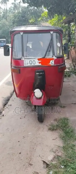 Bajaj RE 2008